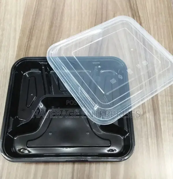 4 5 Compartment Black Disposable Plates Lid- 300pcs
