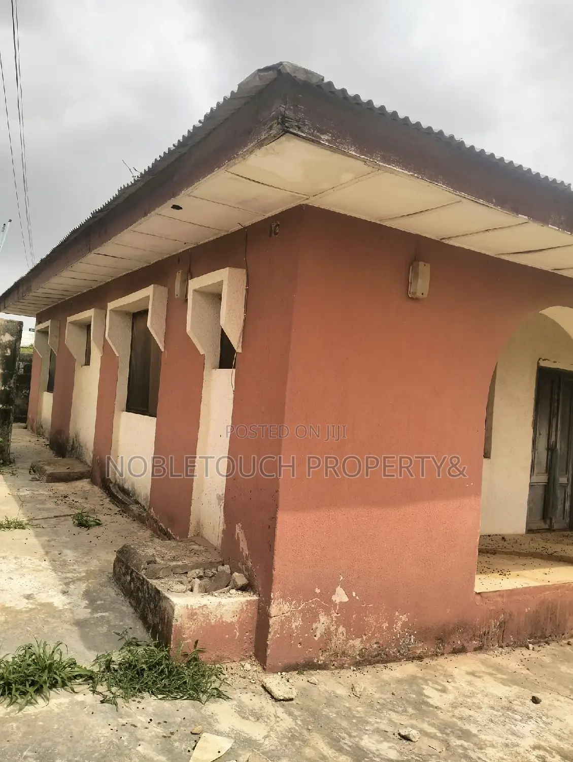 3bdrm Bungalow in Ifo Ogun State for sale