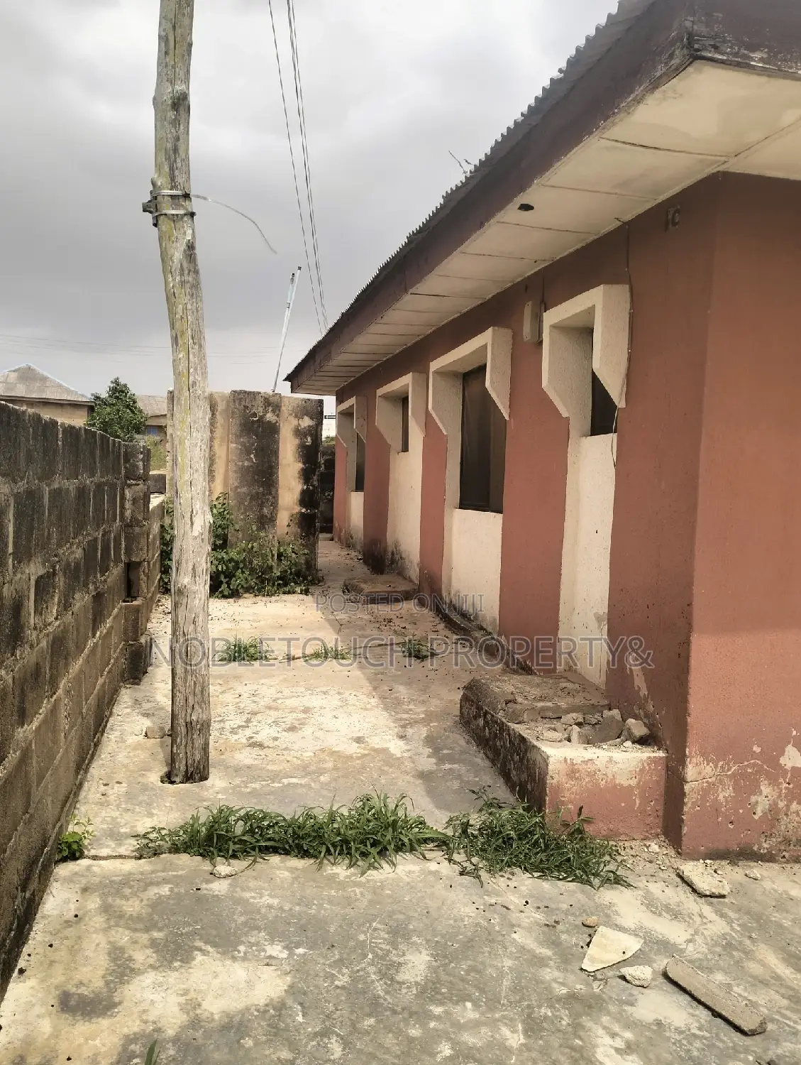 3bdrm Bungalow in Ifo Ogun State for sale