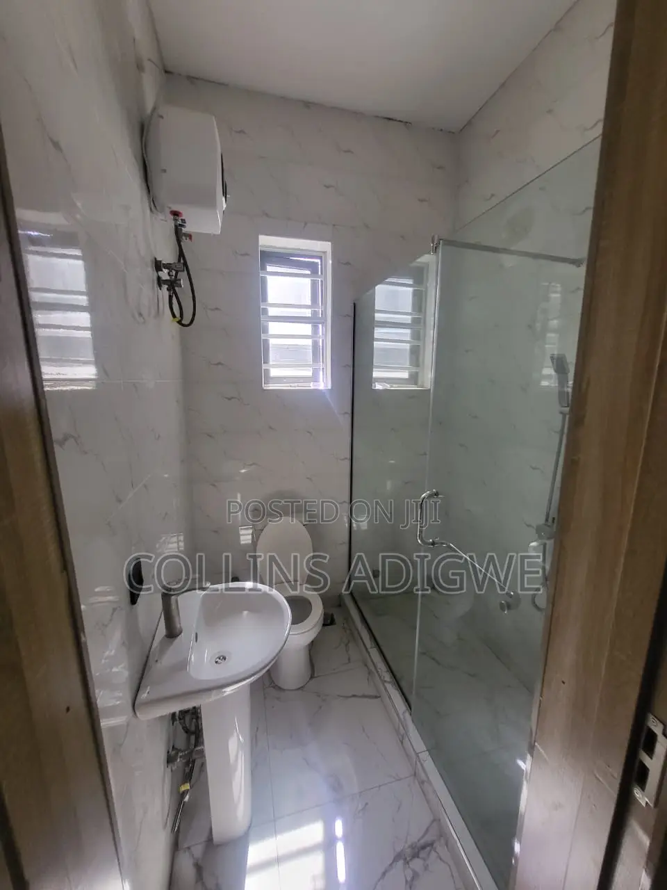 Furnished 4bdrm Duplex in Ikota Villa Fully for rent