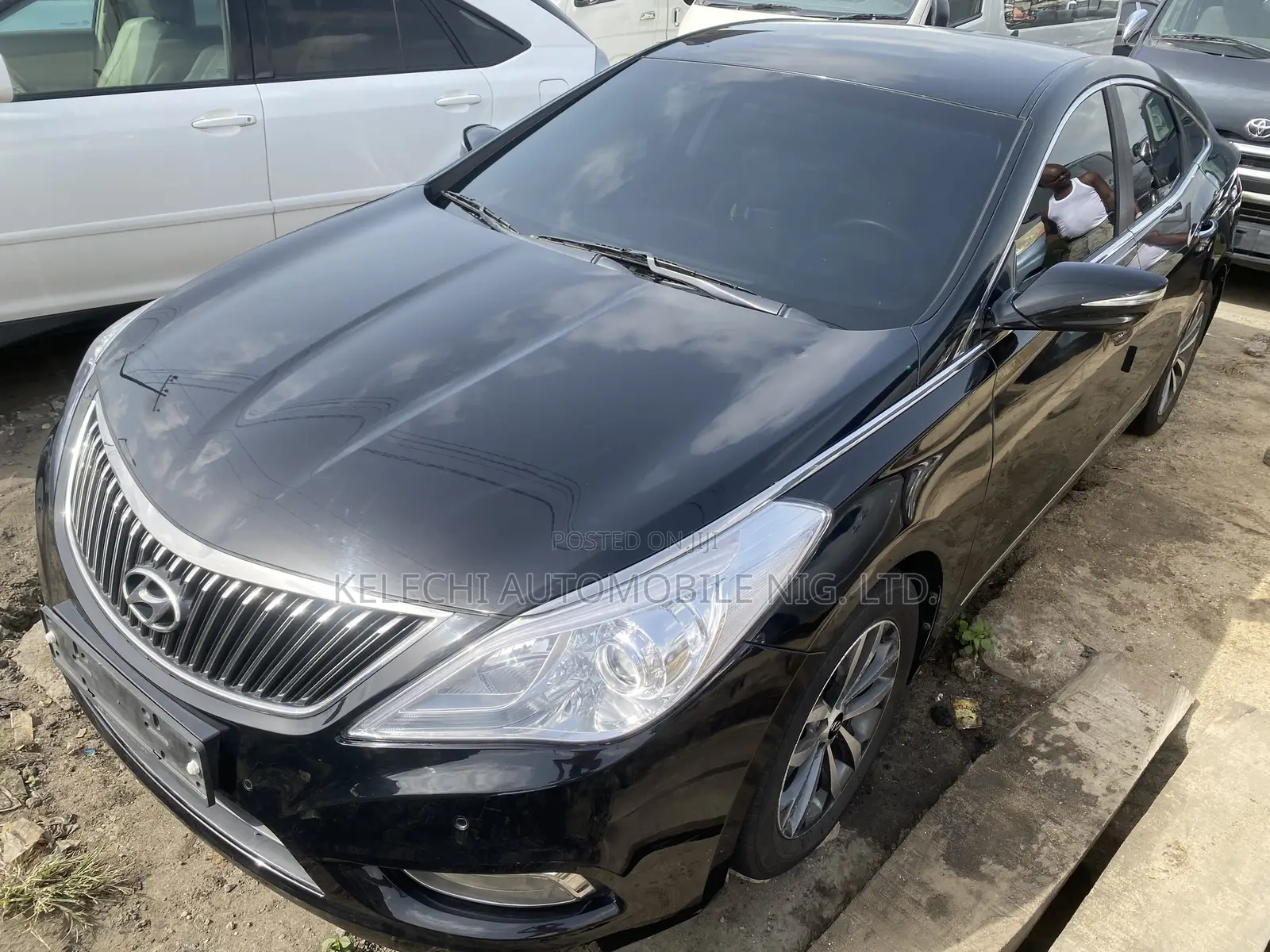 Hyundai Grandeur 2.2 CRDi 2012 Black