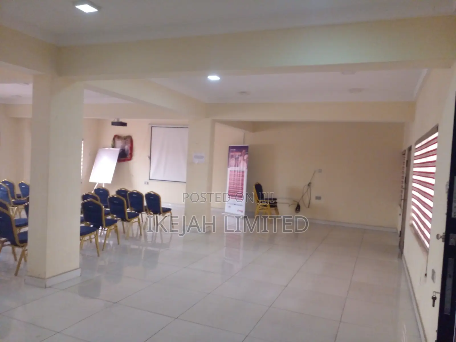 A Very Neat and Spacious Hall for Rent