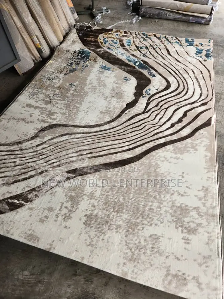 New Modern Turkish Persian Centre Rug