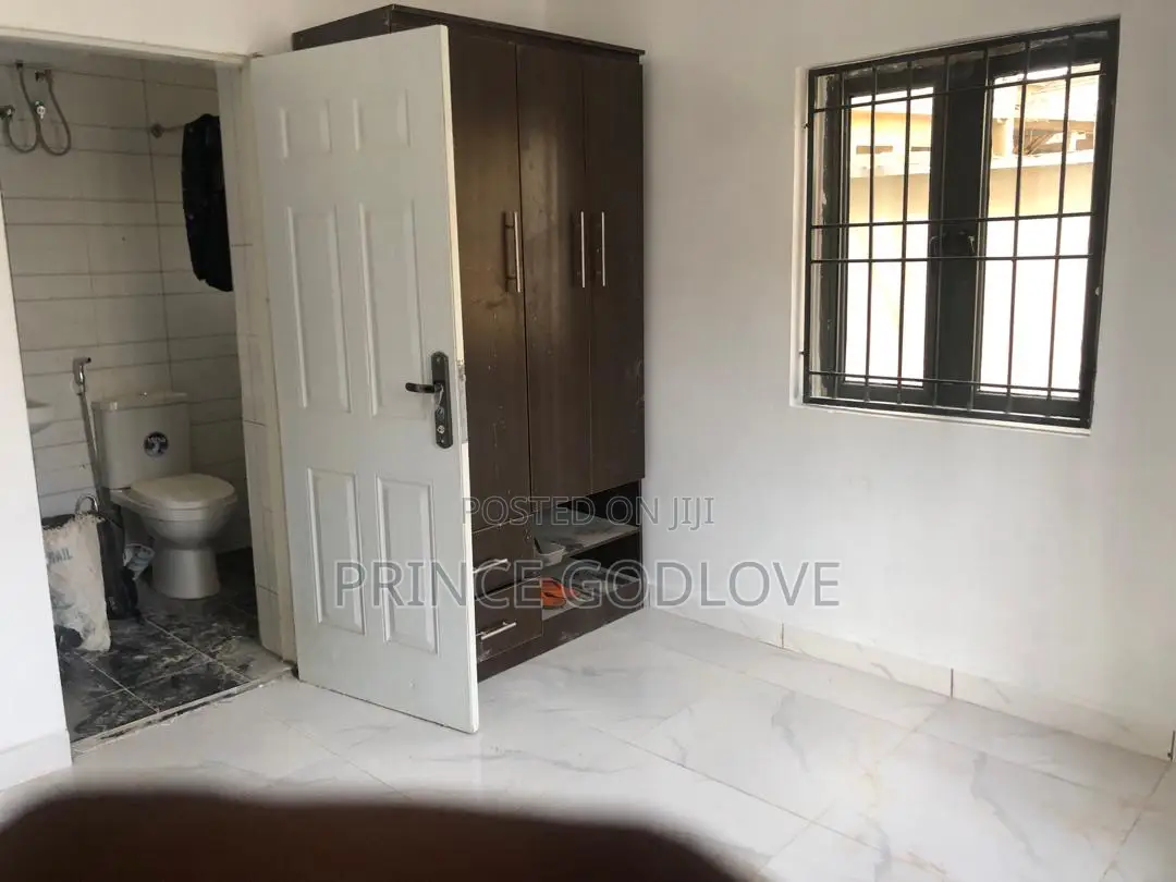 2bdrm Block of Flats in Dawaki for rent