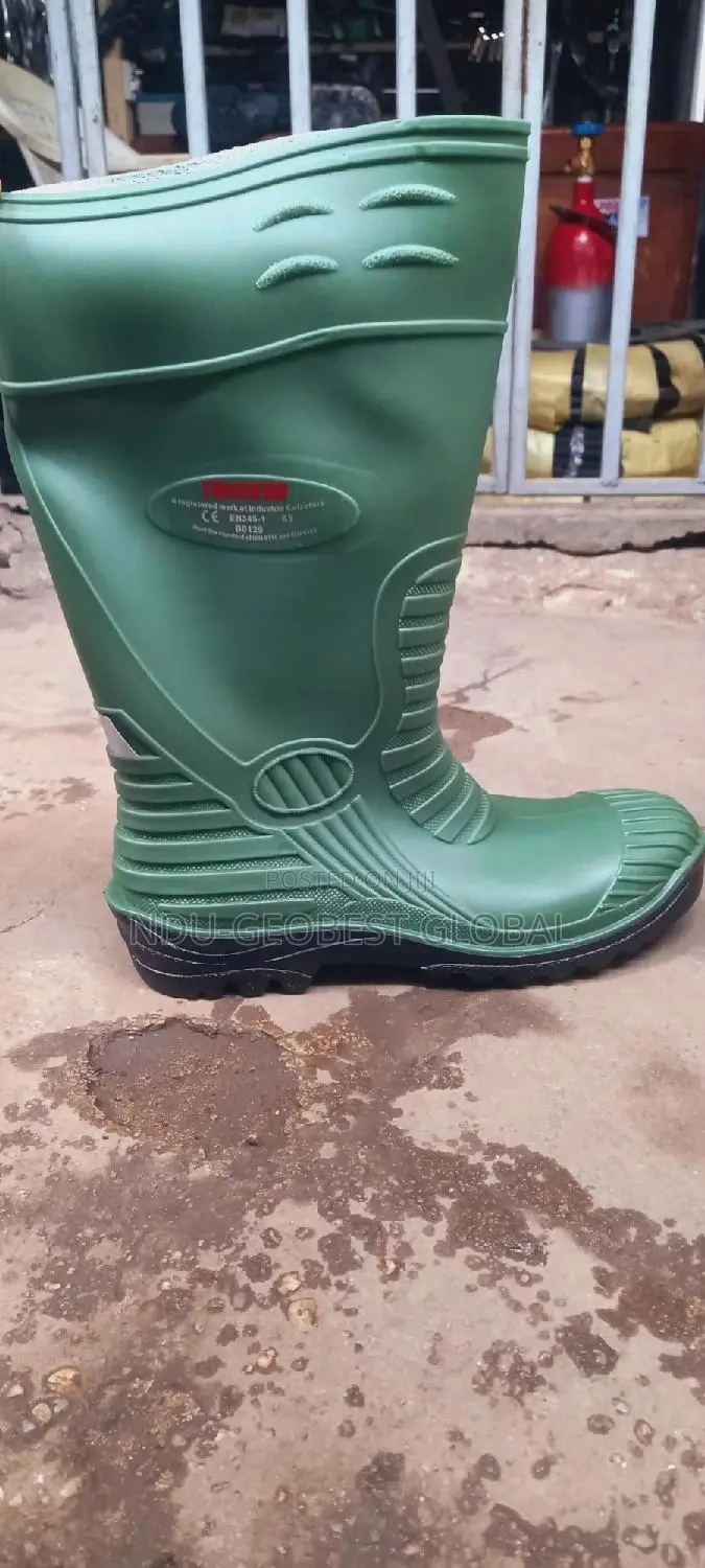 Trucker Safety Rain Boot (All Sizes Available)