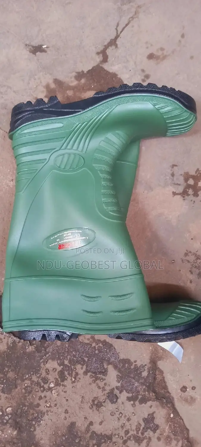 Trucker Safety Rain Boot (All Sizes Available)