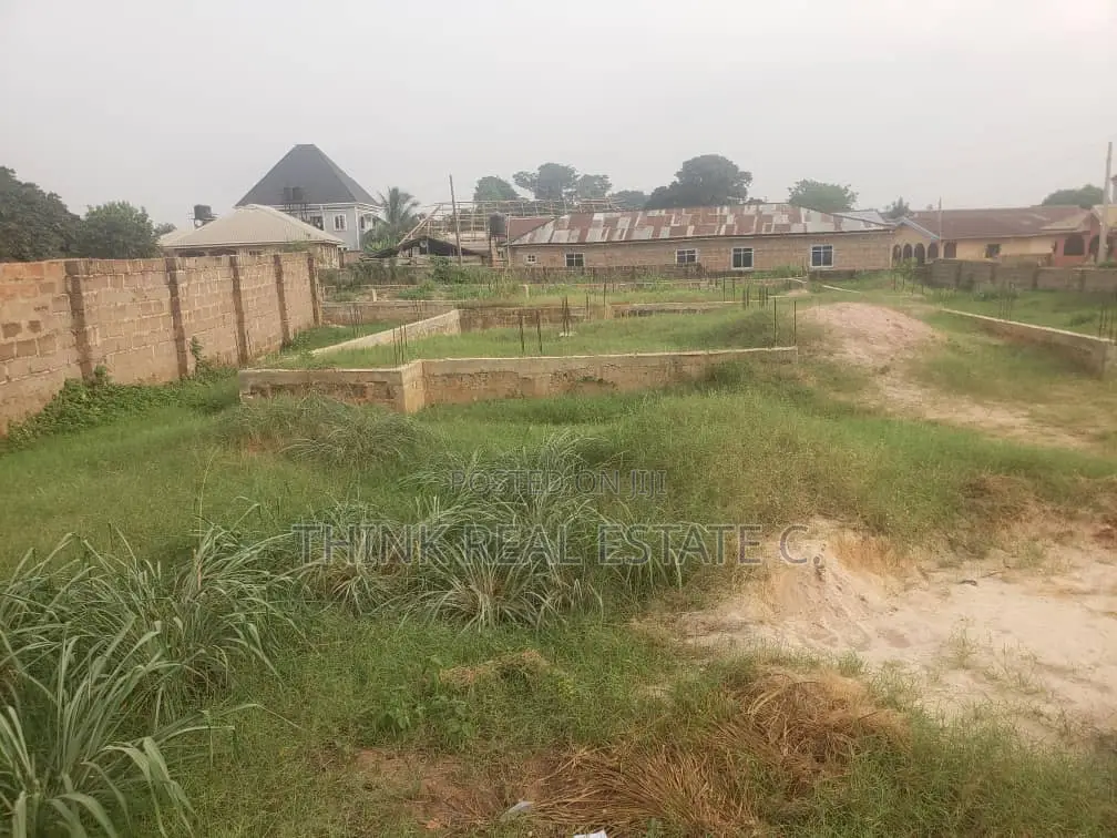 100/200 at Ovbiogie,Benin City,Edo State for 50m Negotiable
