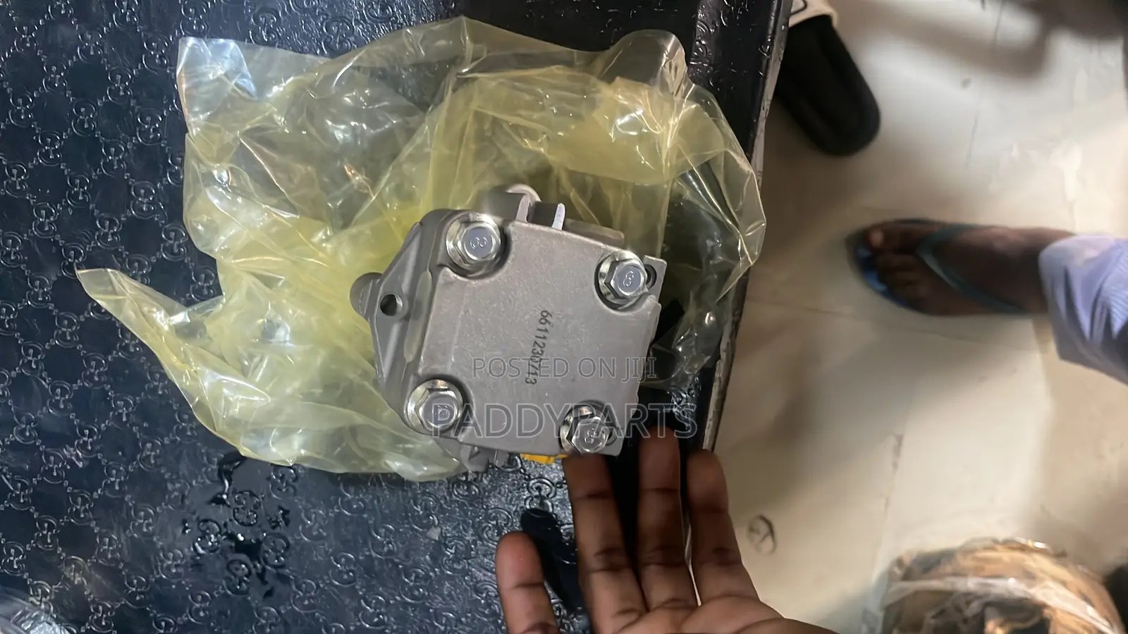 Hummer 3 Power Steering Pump