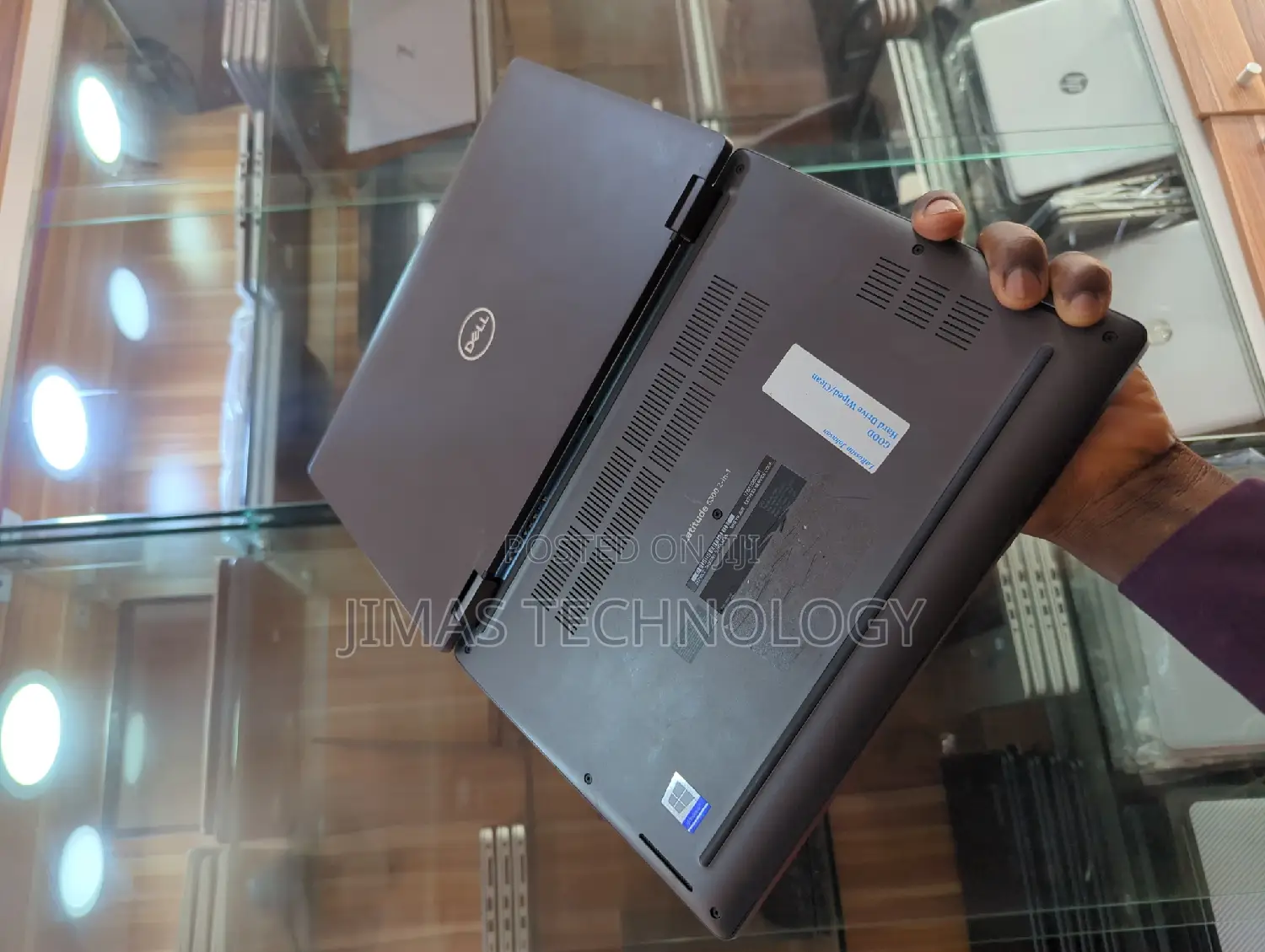 Laptop Dell Latitude 5300 16GB Intel Core I7 SSD 512GB