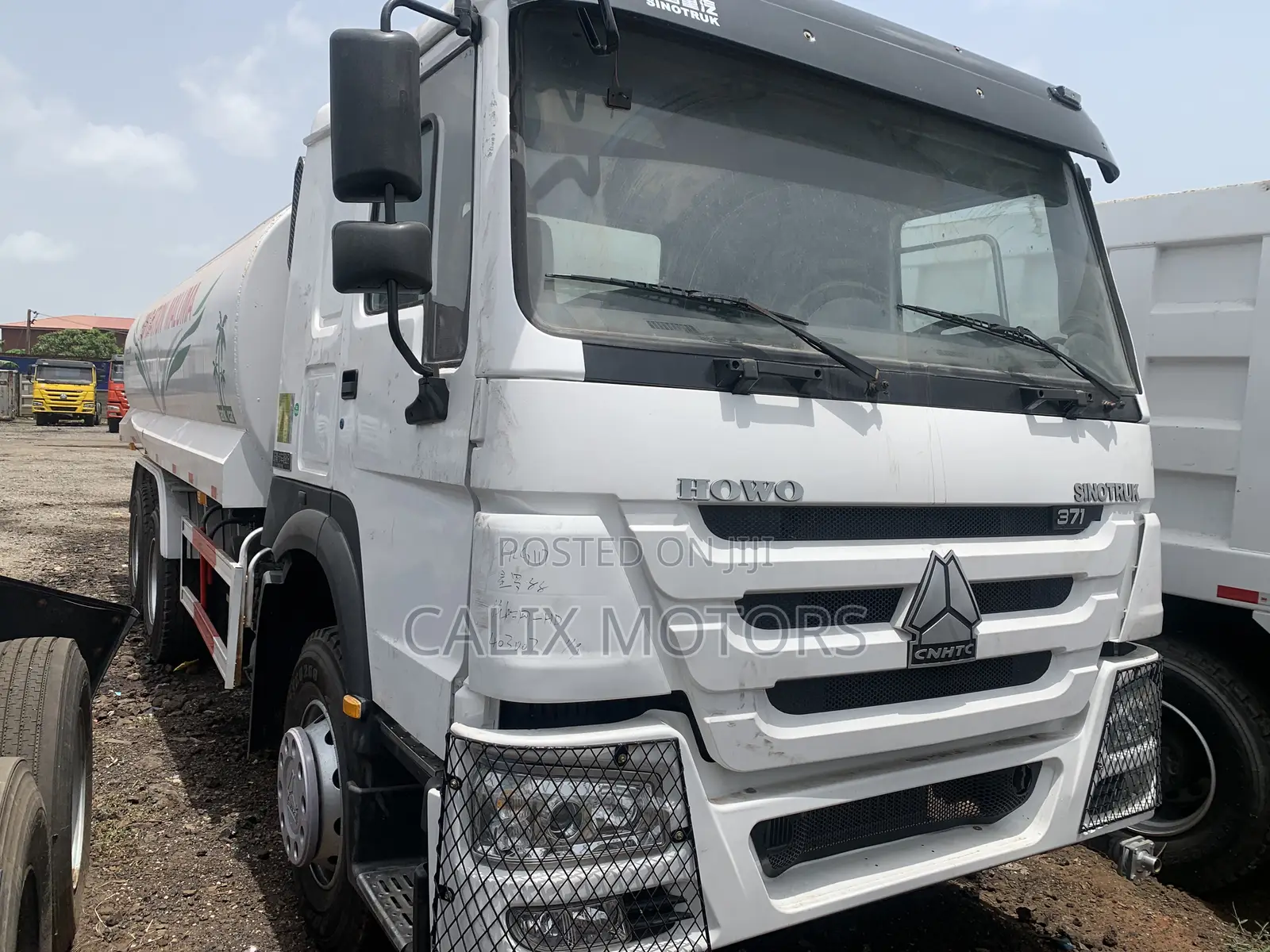 Foreign Used Howo Water Tanker 20,000 Litres