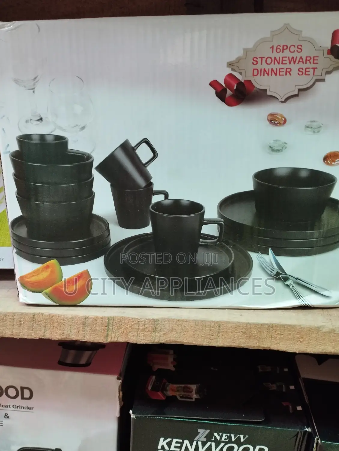 16pices Stoneware Dinner Set