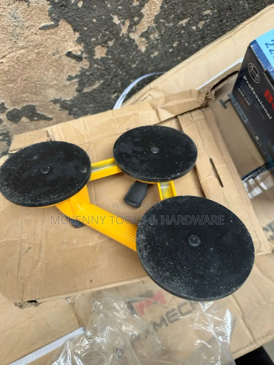 Yellow Glass 3-Cup Suction Ifter With Natural Rubber140kg