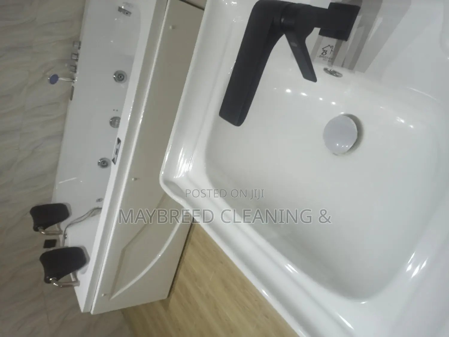 Very Detailed House Cleaning Service;!-
