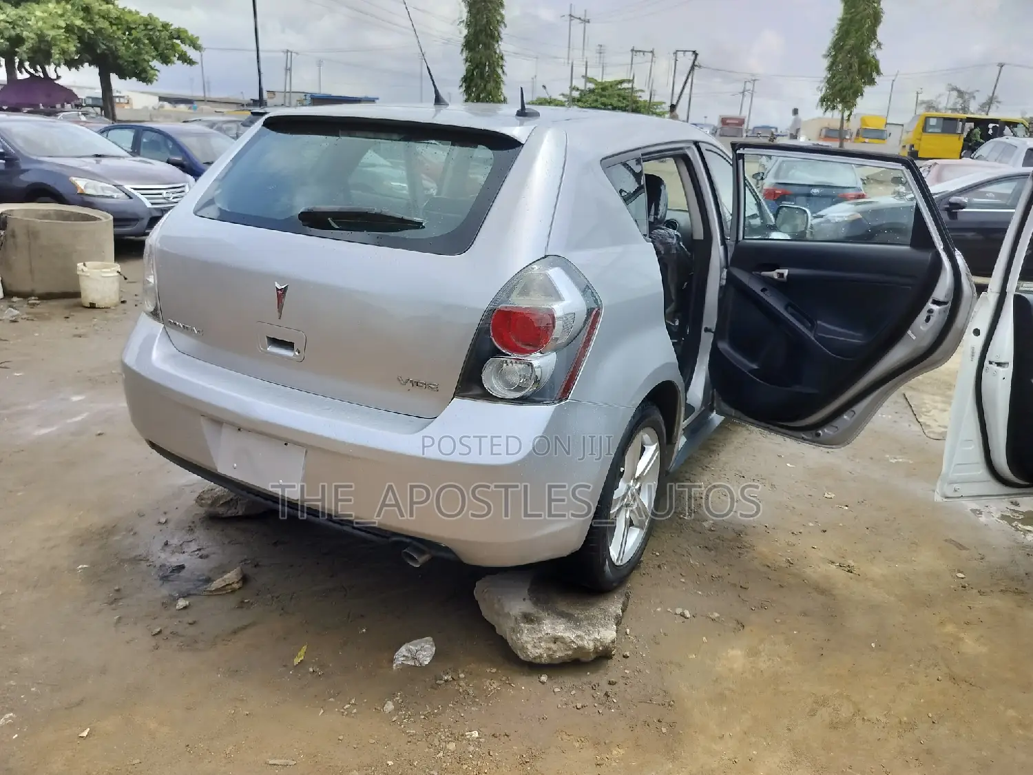 Pontiac Vibe 2.4 4WD 2010 Silver