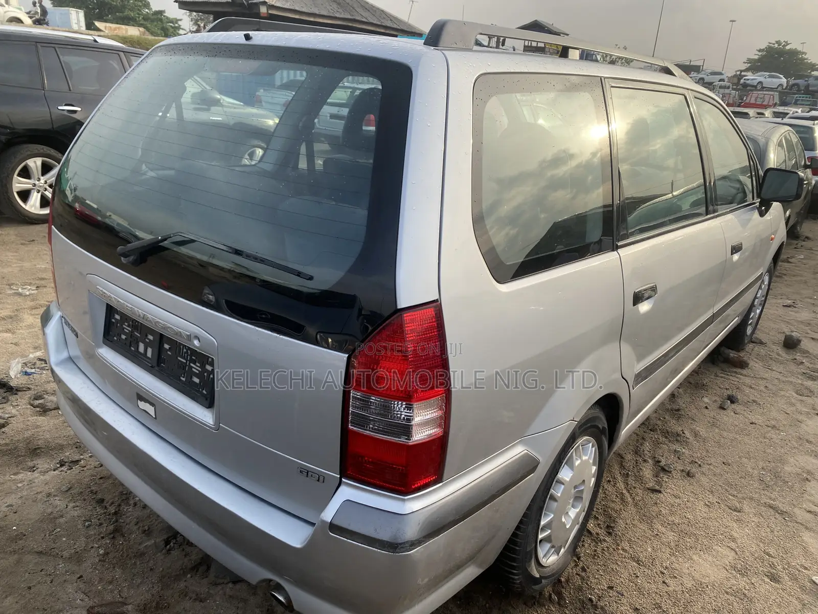 Mitsubishi SpaceWagon 2005 Silver