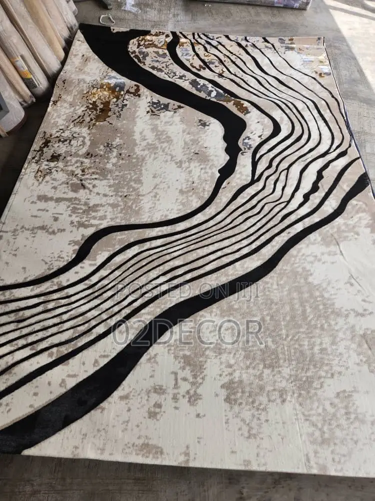 Antique Style Design Center Rugs (All Sizes Available )
