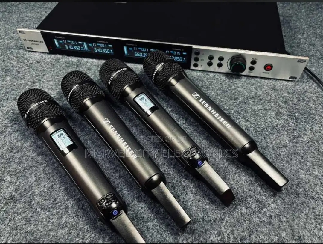 Skm9200 (4in1)Professional Wireless Microphone System
