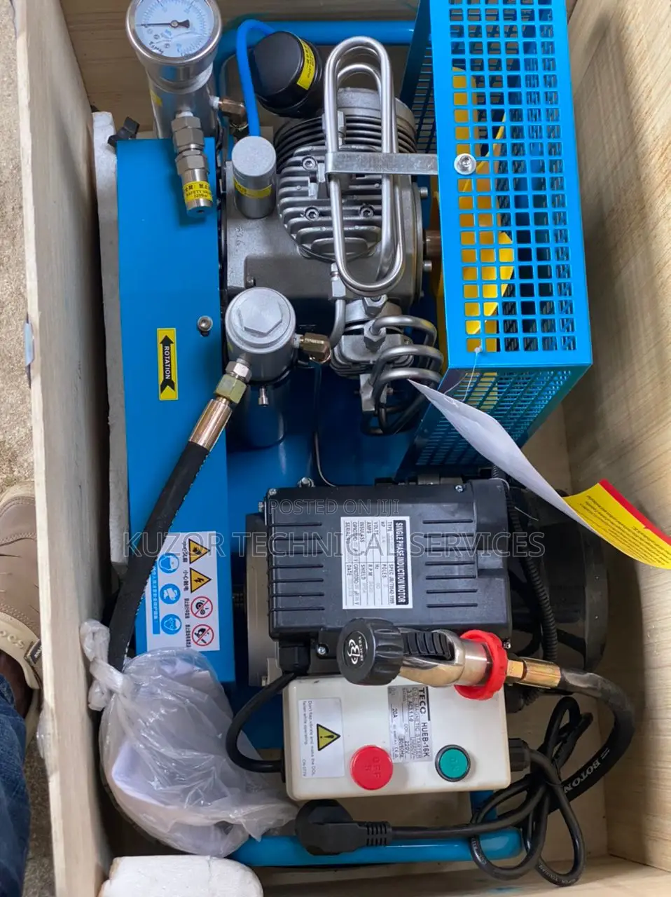 Breathing Air Compressor for Marina