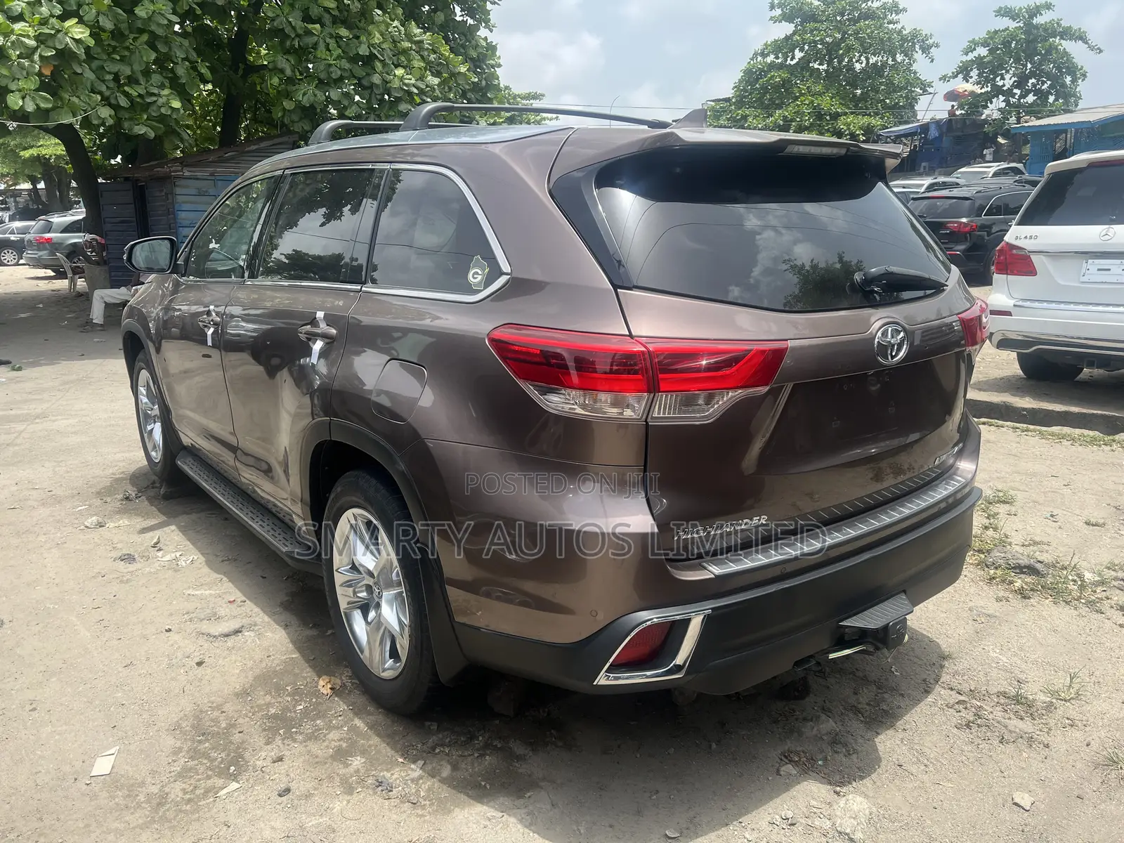 Toyota Highlander 2017 Brown