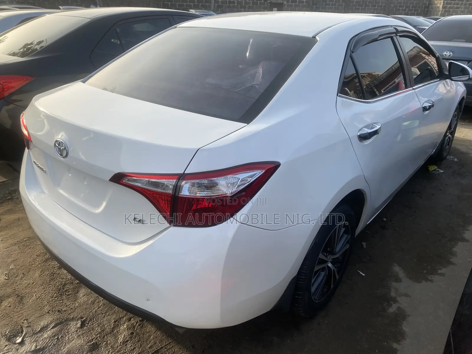Toyota Corolla 2015 White