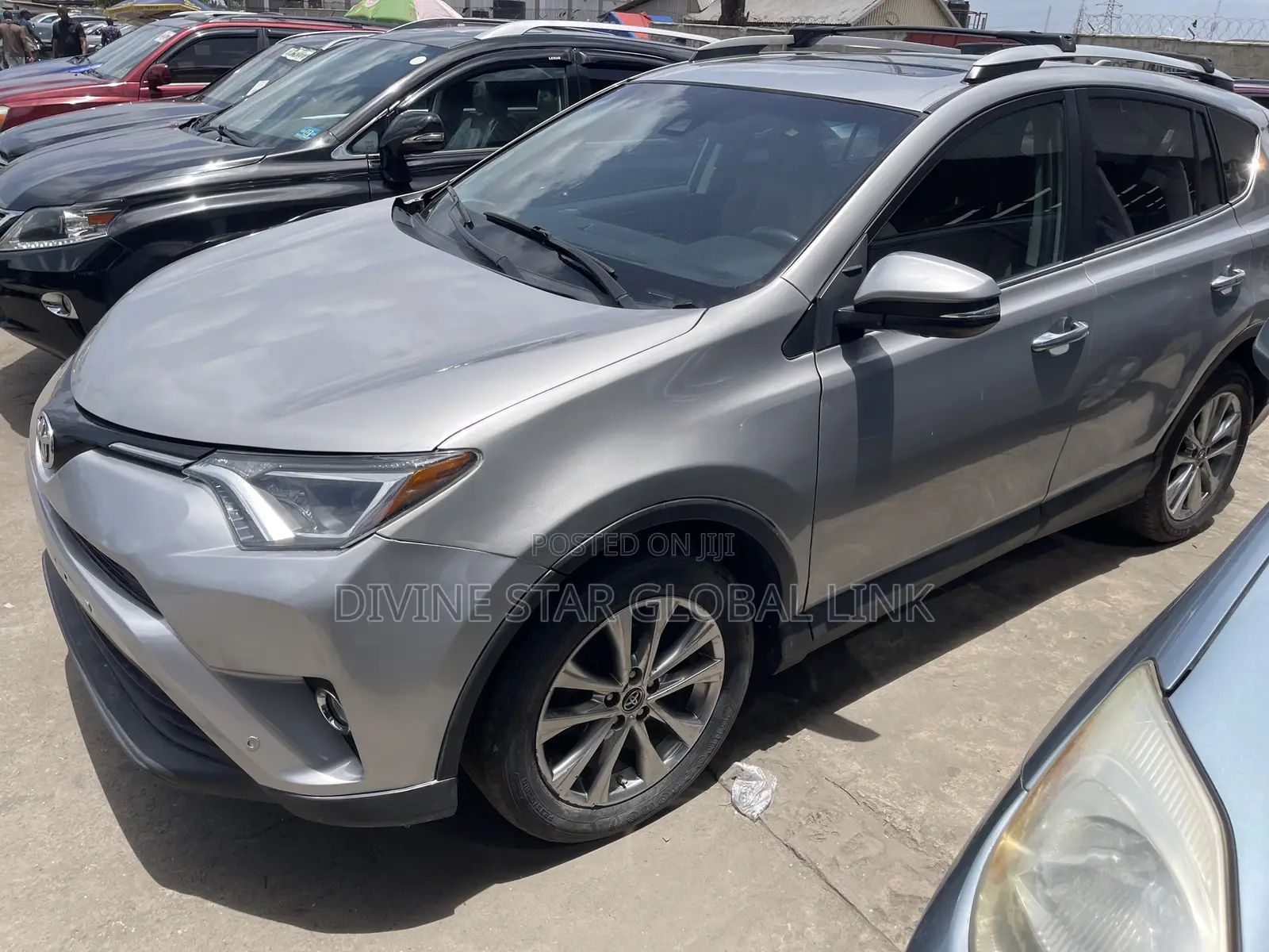 Toyota RAV4 2016 Gray