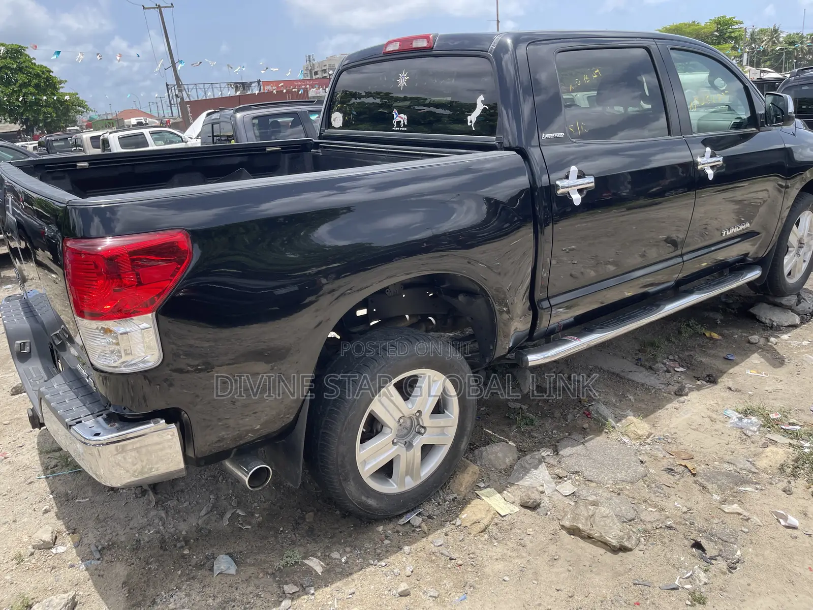 Toyota Tundra Double Cab 4x4 Limited 2011 Black