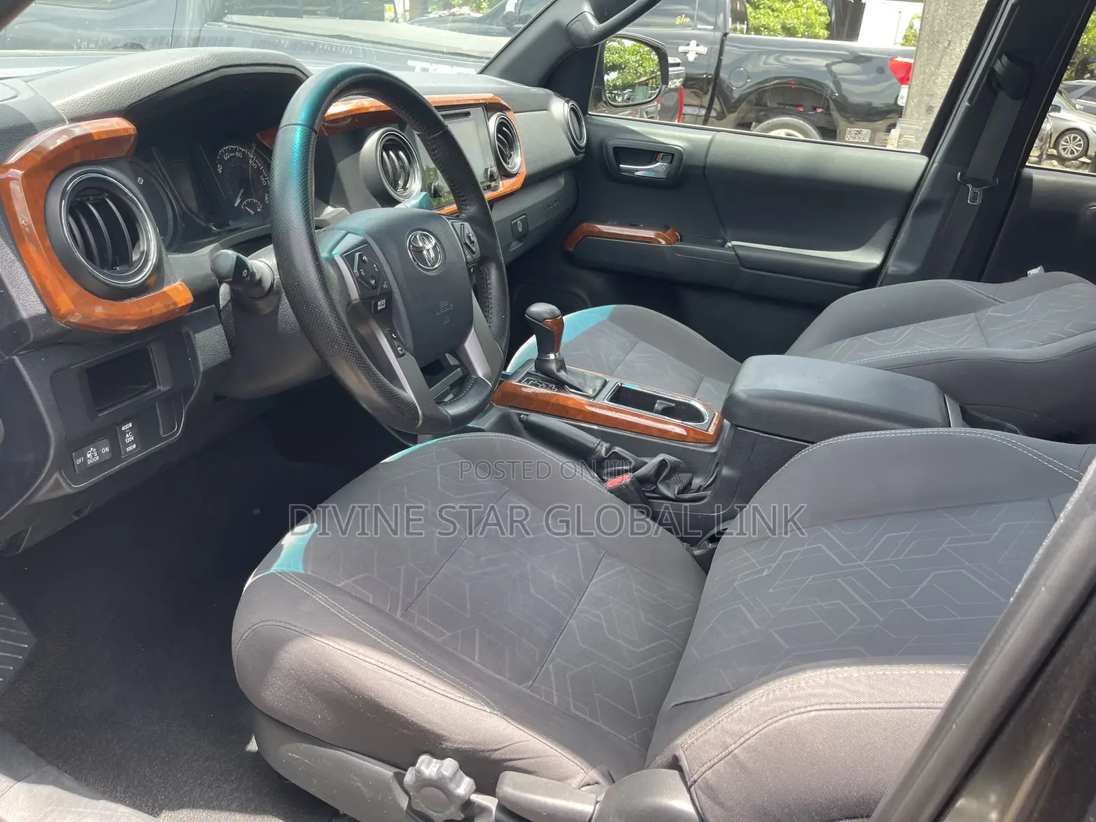 Toyota Tacoma Limited 2018 Gray