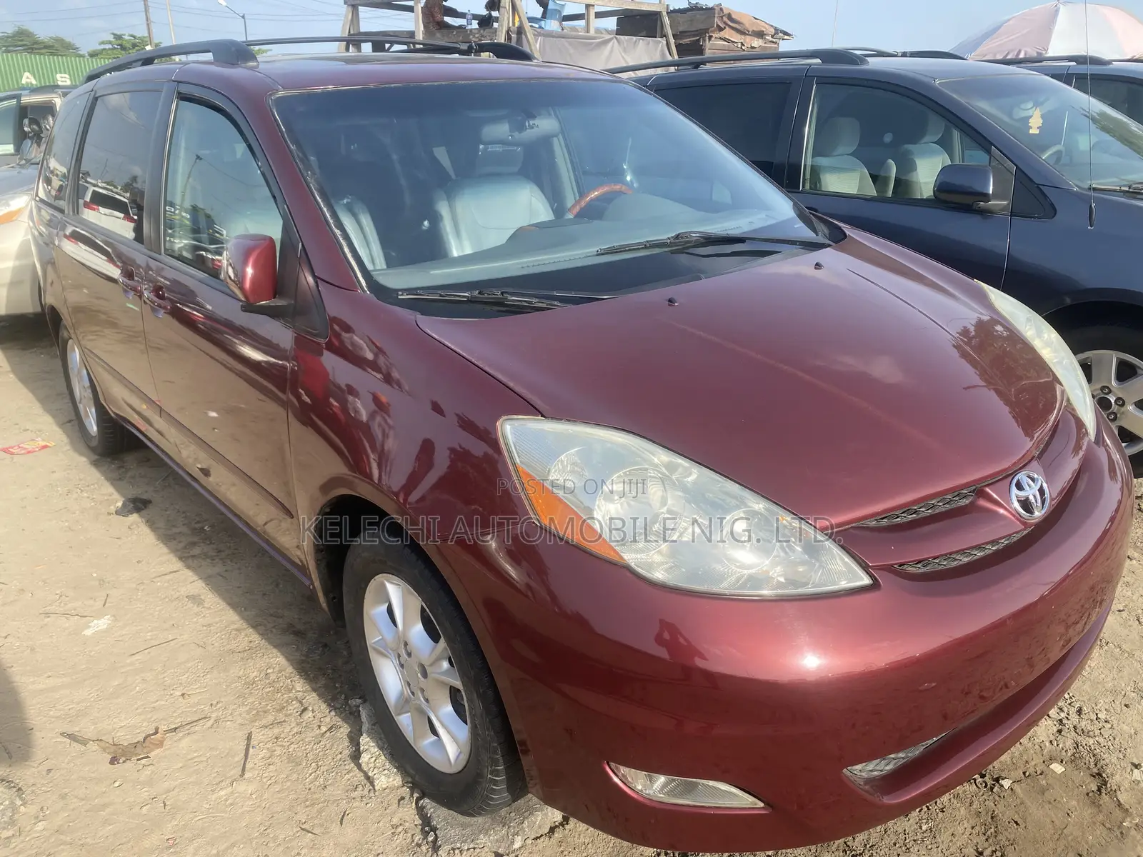 Toyota Sienna XLE Limited AWD 2006 Red