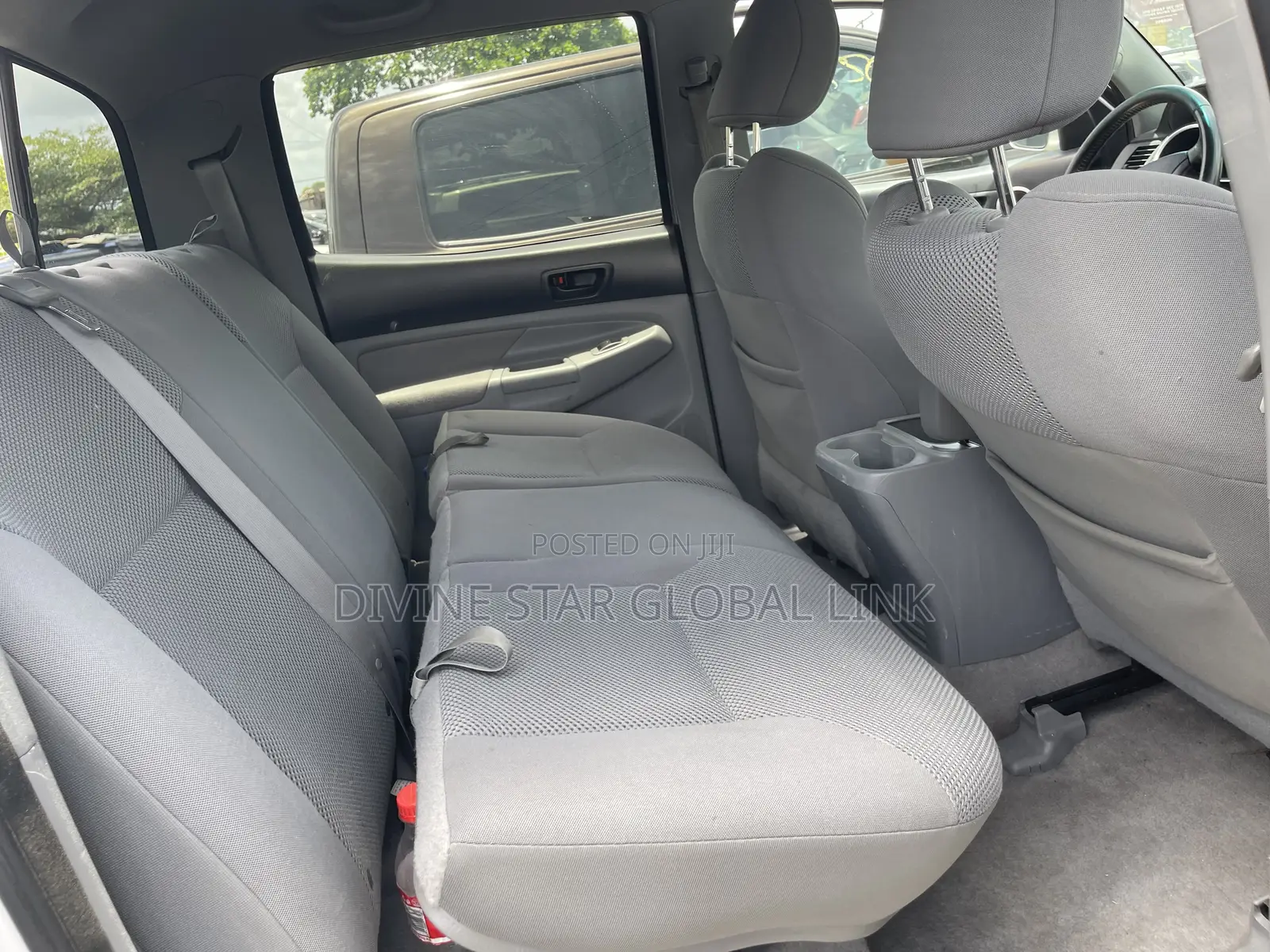 Toyota Tacoma Double Cab V6 Automatic 2012 Silver