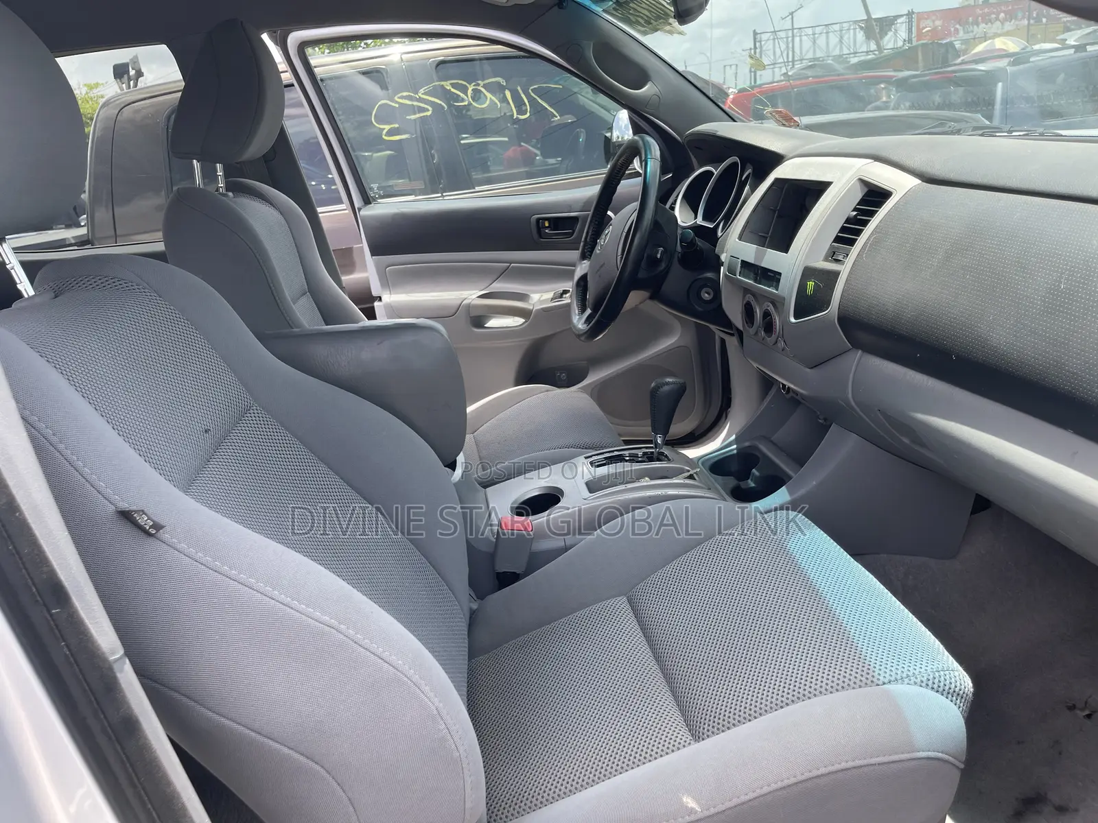 Toyota Tacoma Double Cab V6 Automatic 2012 Silver
