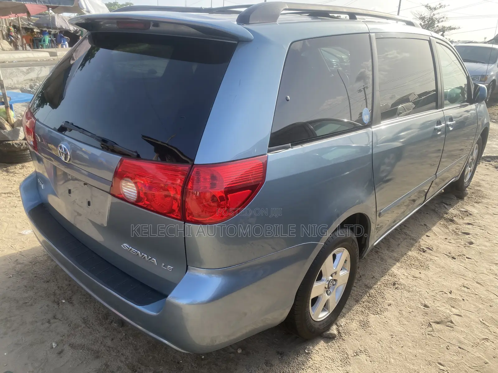 Toyota Sienna LE 2008 Blue