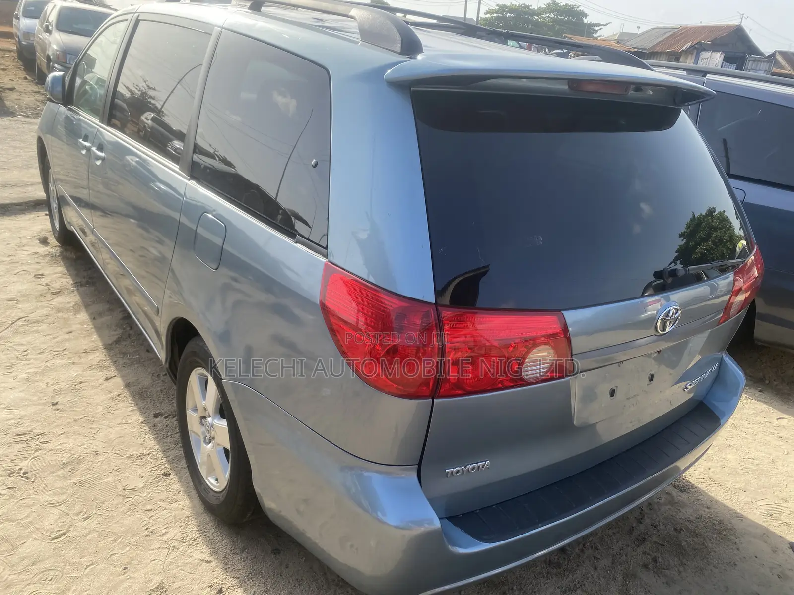 Toyota Sienna LE 2008 Blue