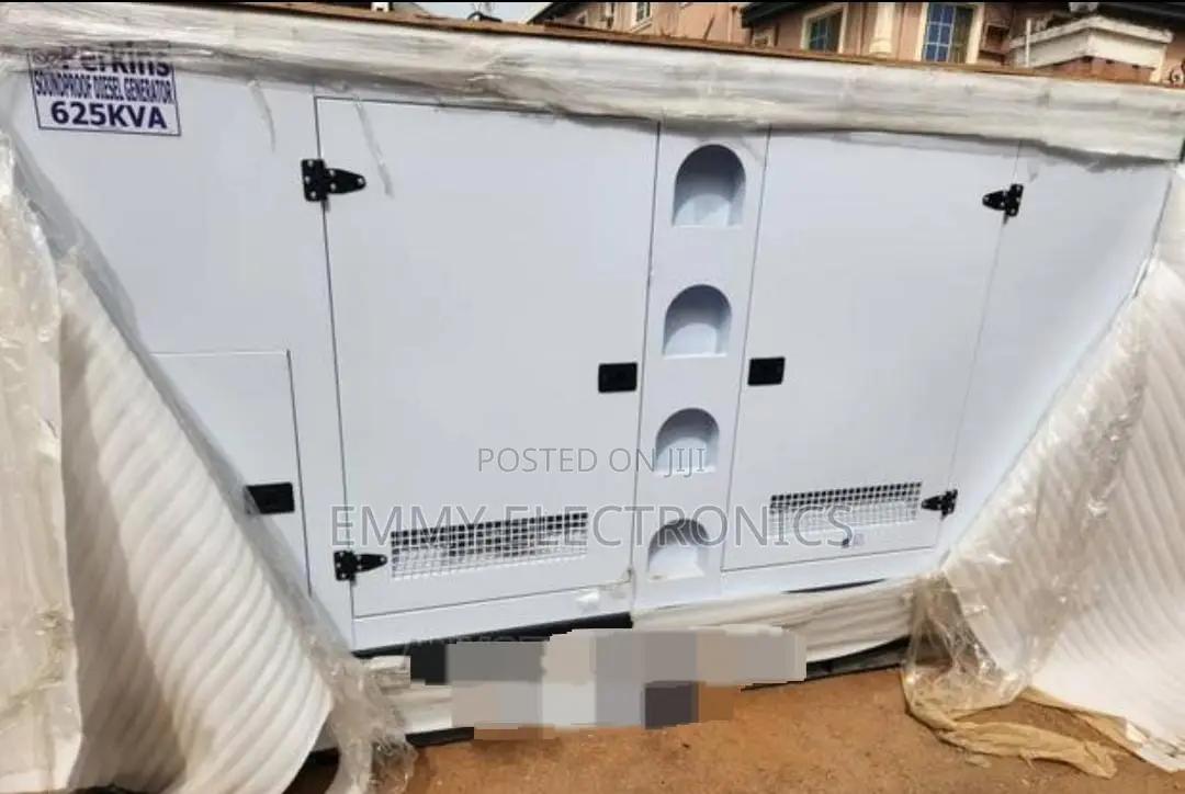 Sp625kva Perkins Diesel Soundproof Generator 100% Copper