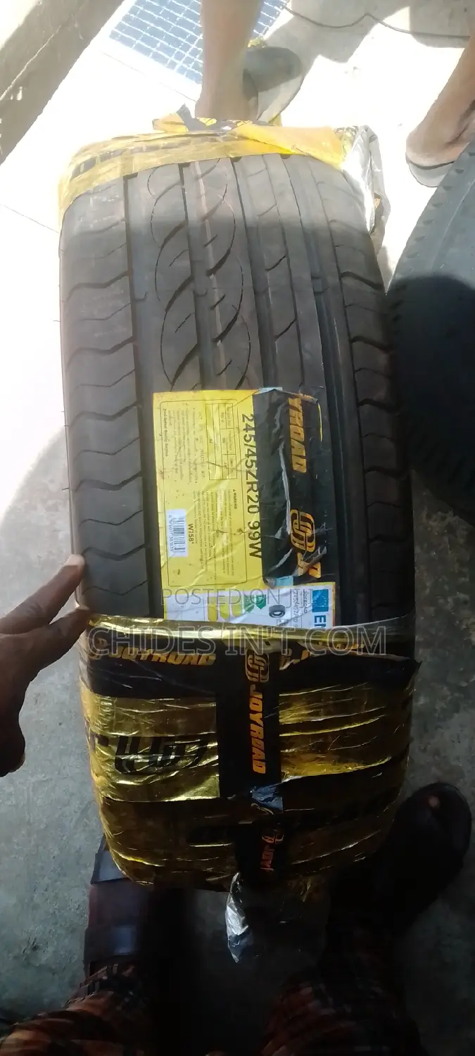 245/45/20 Joy Rood Tire