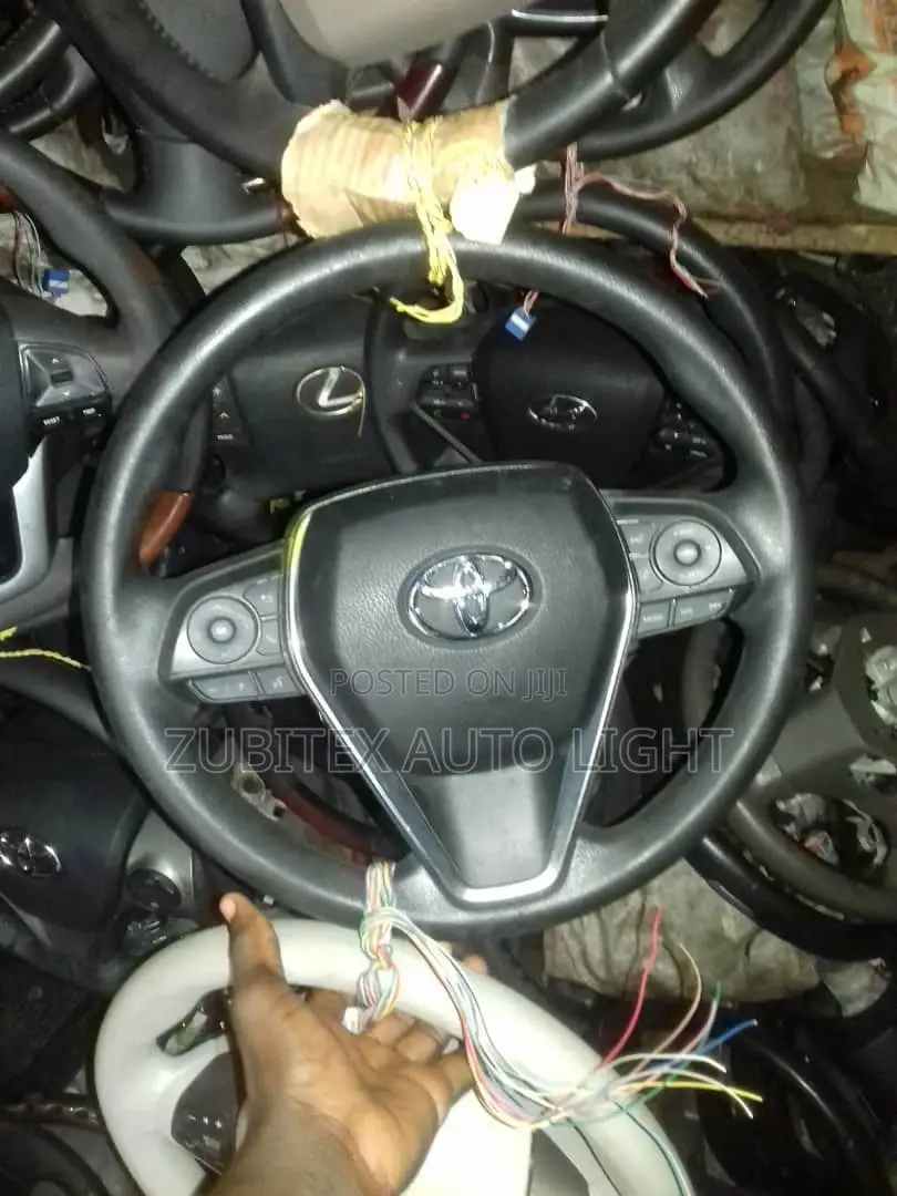 Complete Toyota Steering Wheel Camry 2018 Model