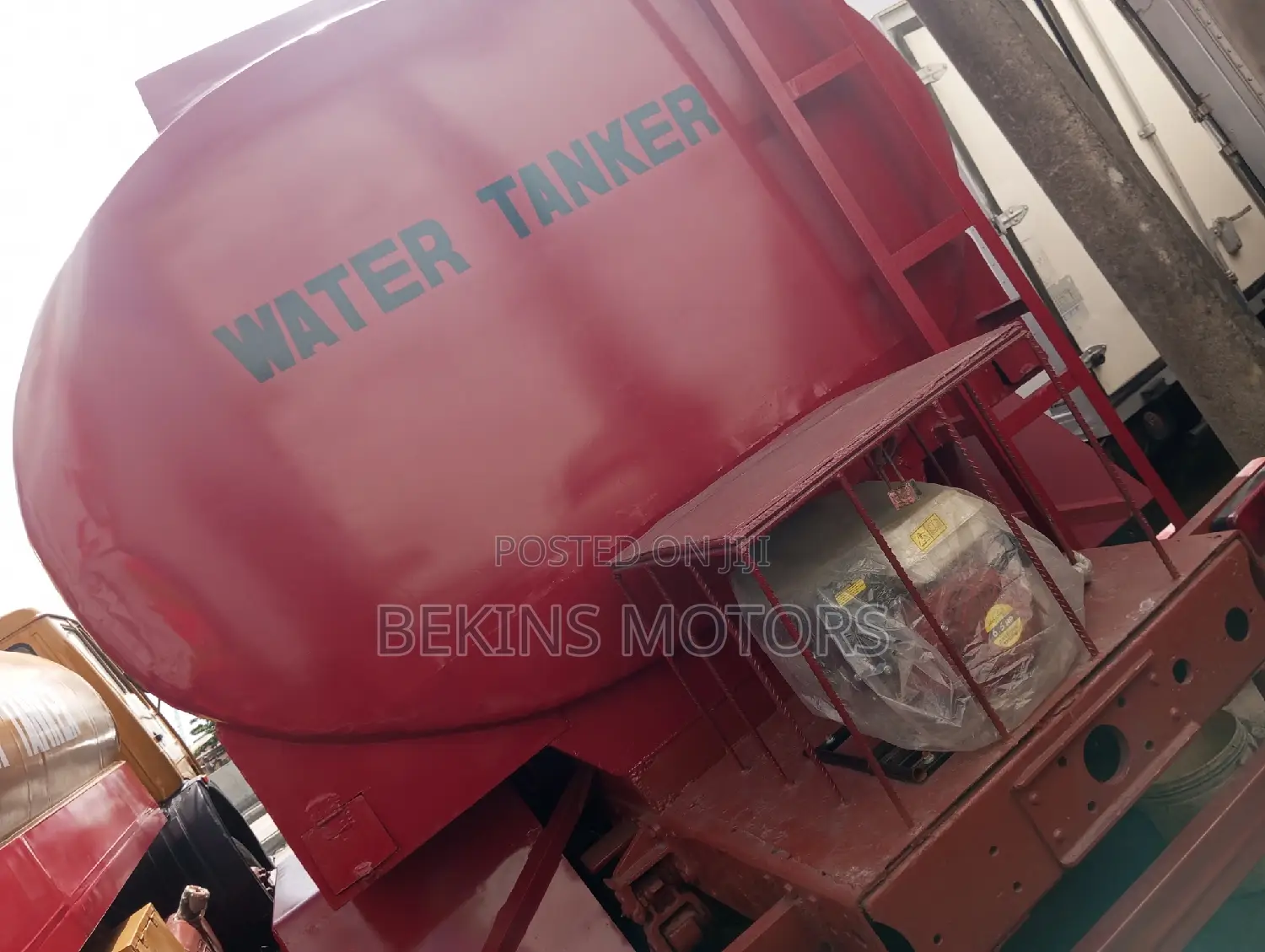Foreign Used Mercedes-Benz Water Tanker