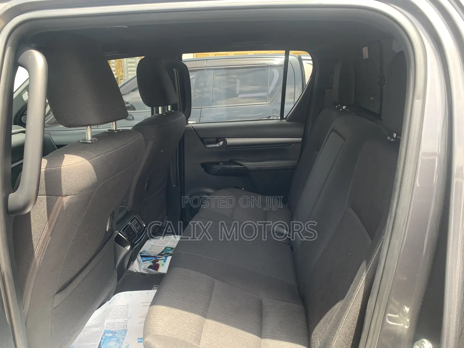 New Toyota Hilux 2023 Gray