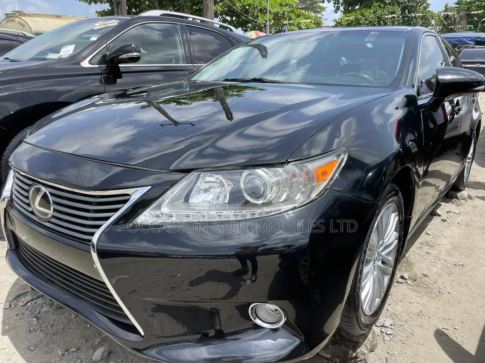 Lexus ES 350 FWD 2014 Matt Black