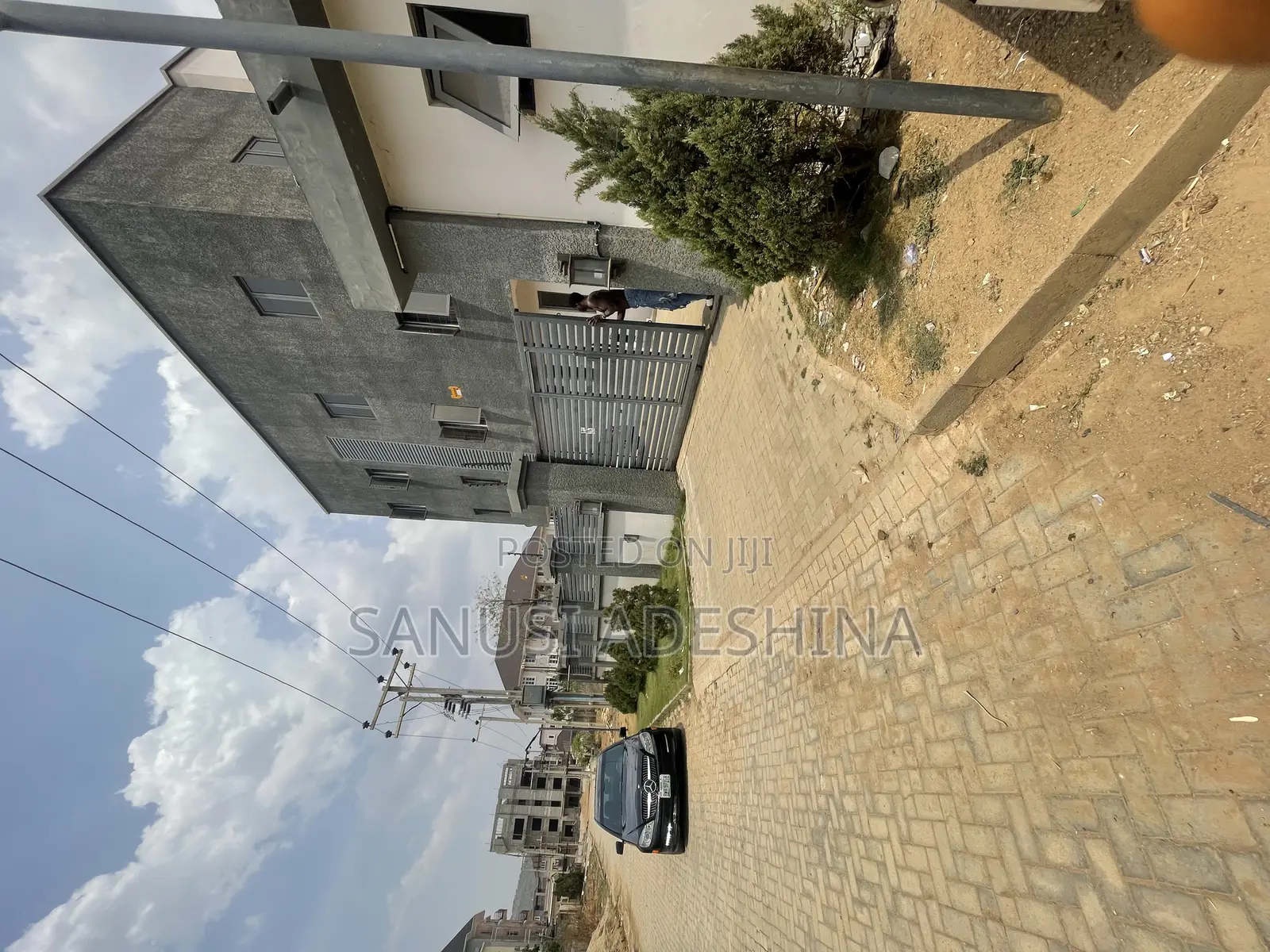 Furnished 2bdrm Block of Flats in Katampe Main Abuja for sale