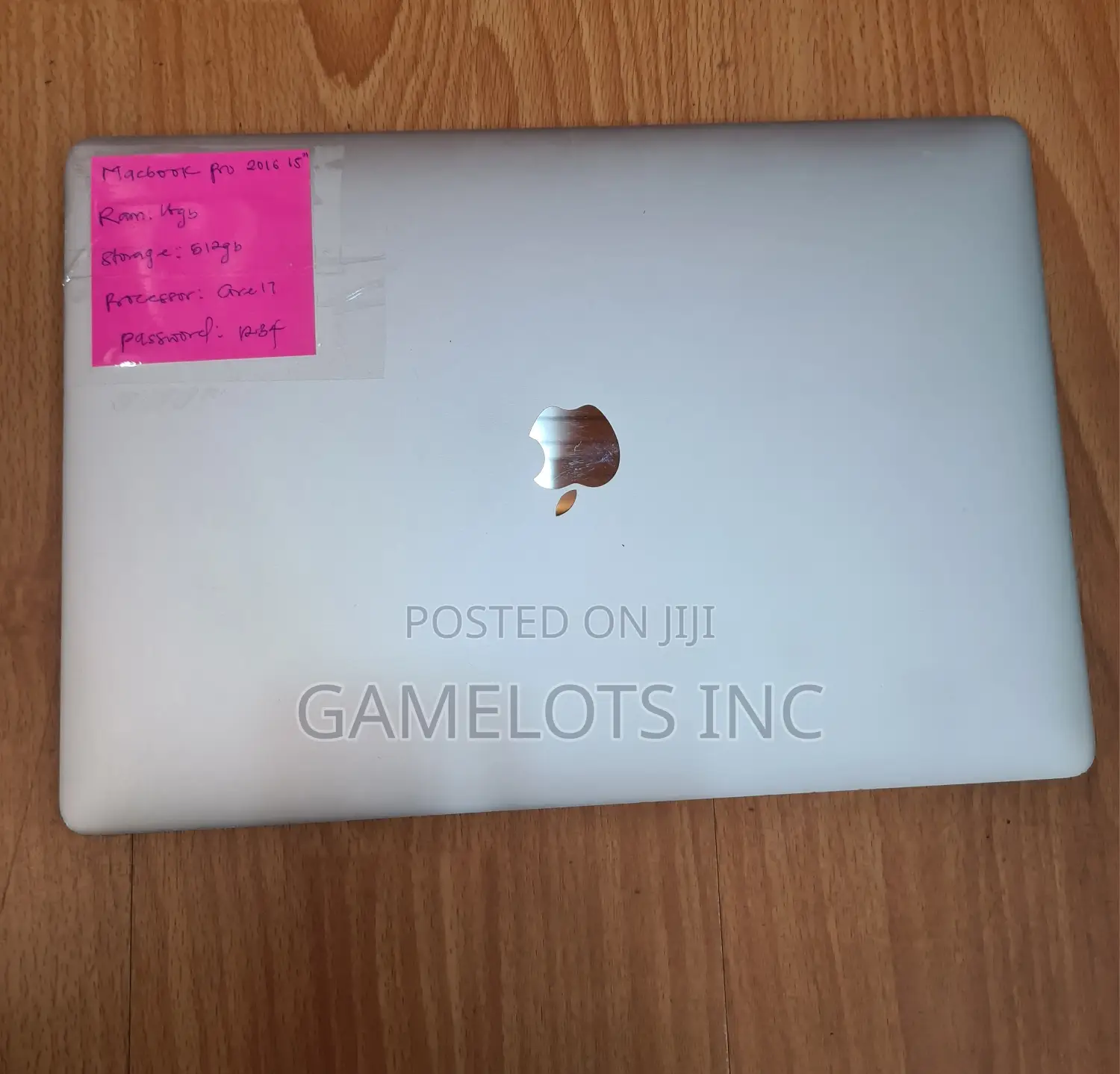Laptop Apple MacBook Pro 2018 16GB Intel Core i7 SSD 512GB
