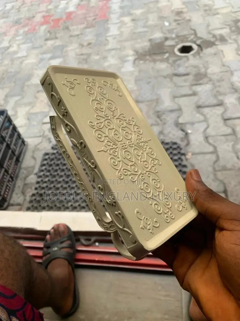 Tissue Holder With Tray Top to Place Phone