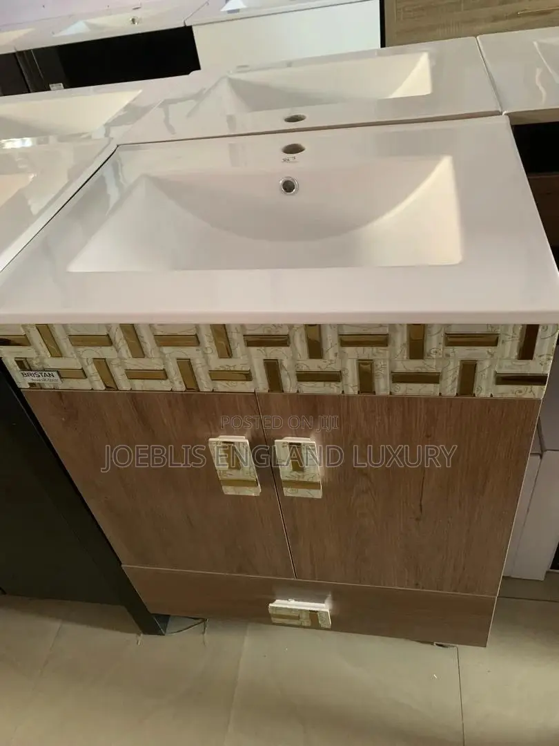Mosaick Cabinet Basin With Furniture Color
