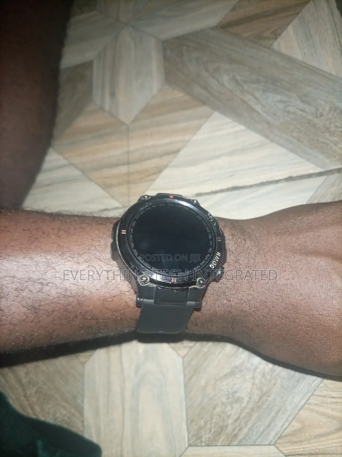 LEMFO Smart Watch American Used