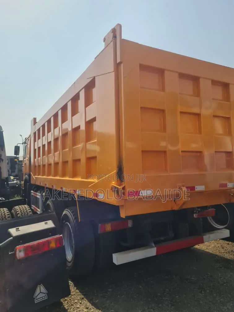 Dump Truck Tokunbo 2019