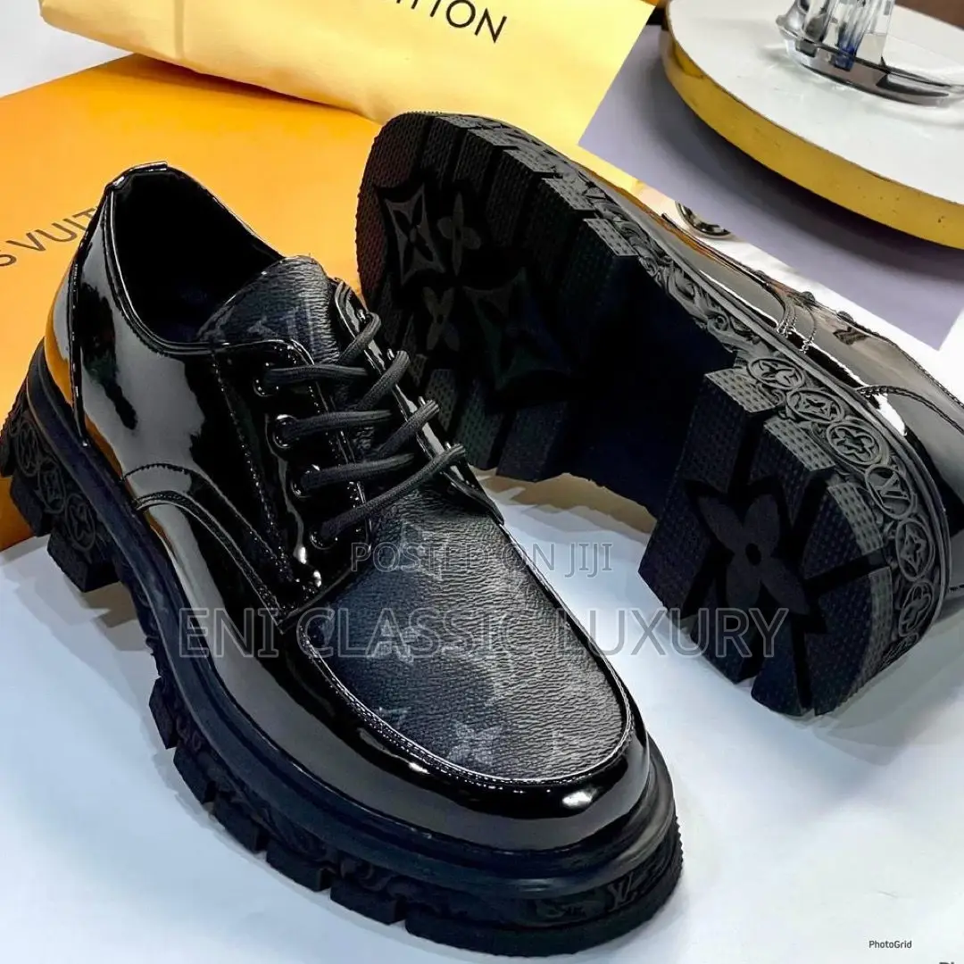 Classic Man's Luxury Outfits Louis Vuitton