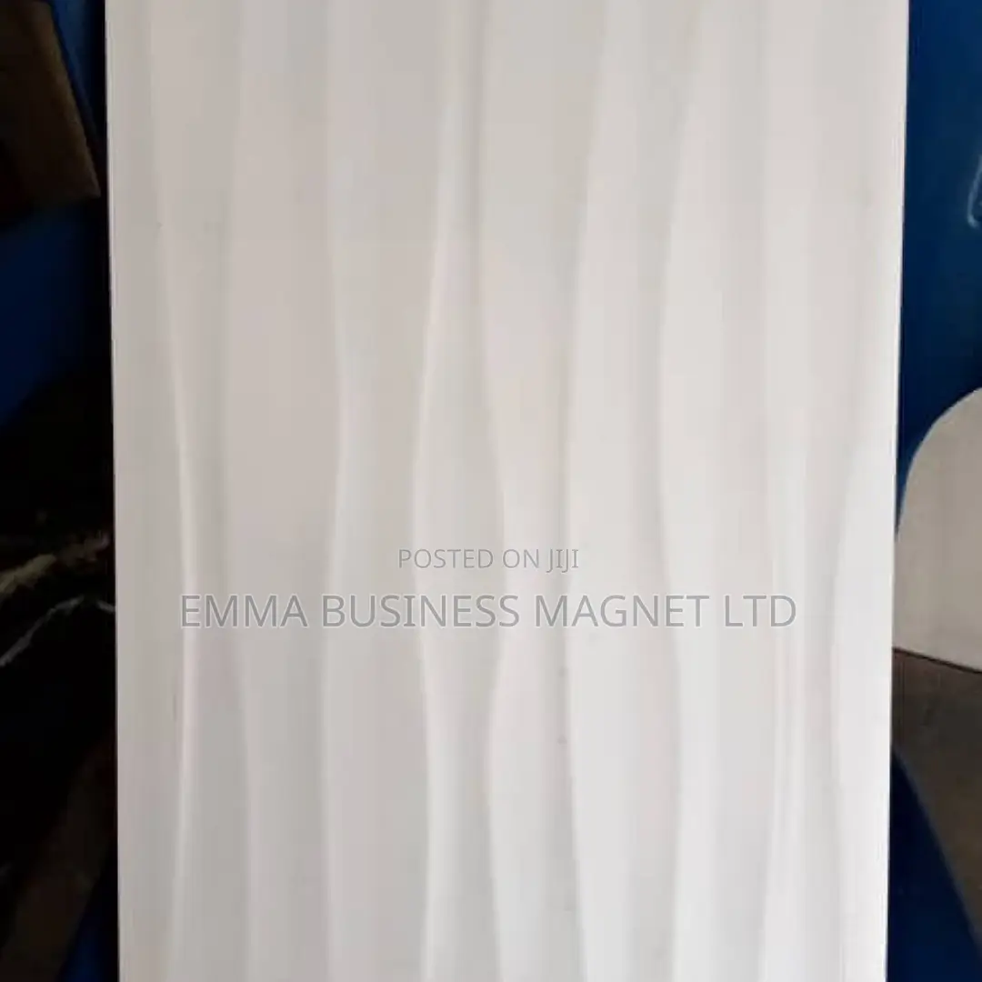 32.3X63 High Quality Spanish Wall Tiles.