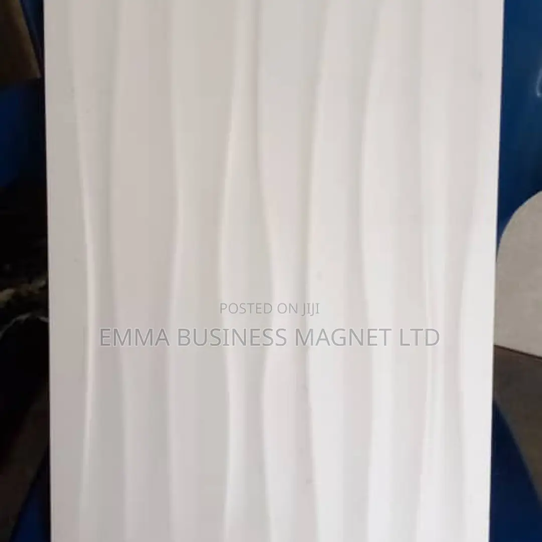32.3X63 High Quality Spanish Wall Tiles.