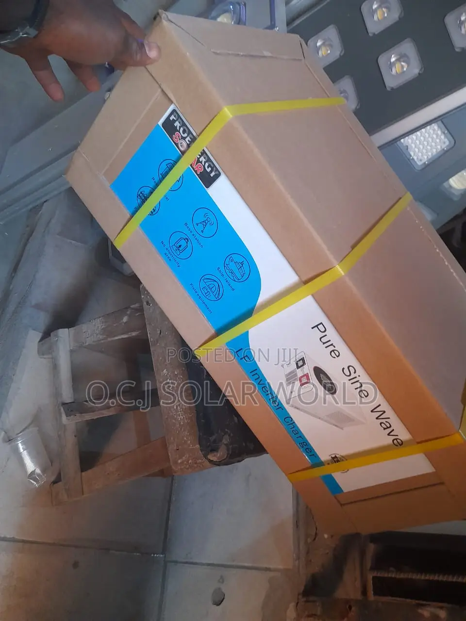 Solar Inverter 2.5kva 24volts