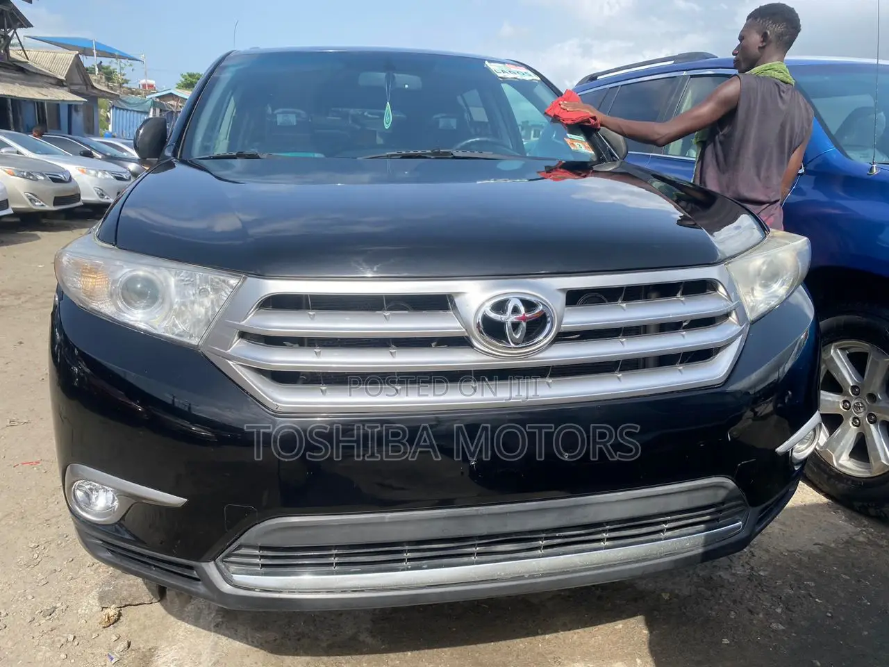 Toyota Highlander SE 2012 Black