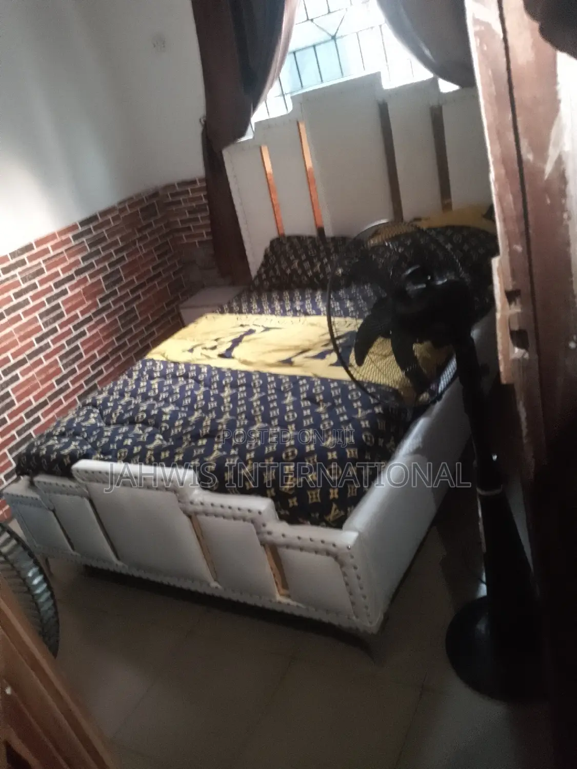 Beautiful 4by6ft Bed Frame